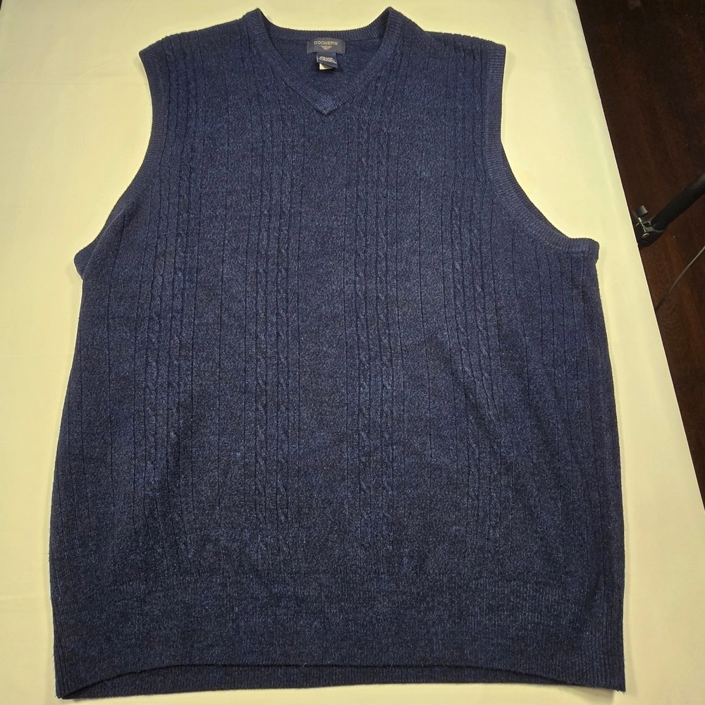 Dockers Cable Knit Sweater Vest Men's XL Navy V-Neck Grandpacore Preppy